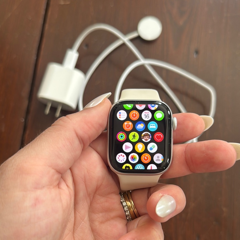 Apple Watch Series 10 GPS, 42mm Silver Aluminum Sport Case with Starlight Sport - Picture 9 of 16